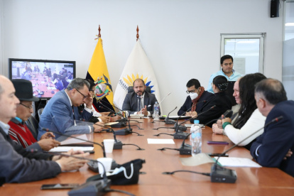 La Comisión de Justicia y Estructura del Estado ha trabajado en la Ley Notarial.