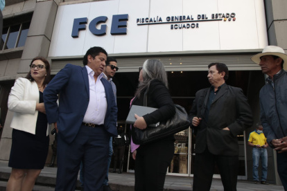 Richard Gómez interpuso una denuncia por incumplimiento de autoridad competente en contra de los vocales del Consejo Directivo del IESS.