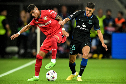 Piero Hincapié sigue siendo un referente en el fútbol alemán con el Bayer Leverkusen