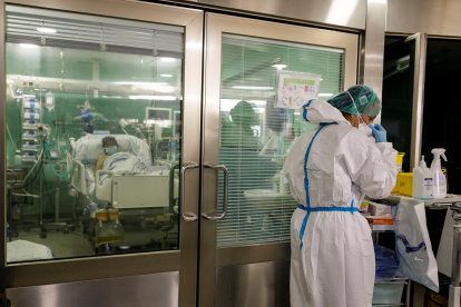 Imagen de archivo de una Unidad de Vigilancia Intensiva (UVI).