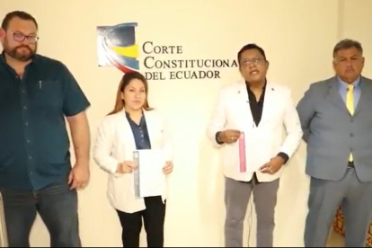 El presidente de la Federación, Wilson Tenorio, acudió a la Corte a entregar su petición.