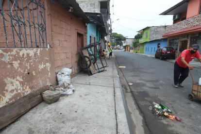 En este lugar fue asesinado el expolicía Ronny Sánchez Falconez, de 33 años.