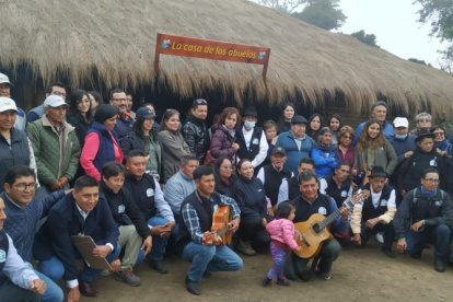 Proyecto. Los comuneros presentan una de sus casas.