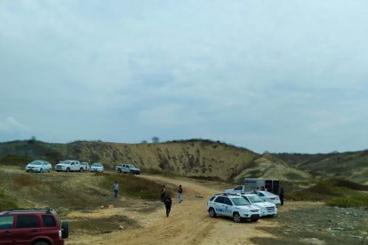 La pareja de novios fue llevada hasta una zona entre las localidades de Ancón y Atahualpa.