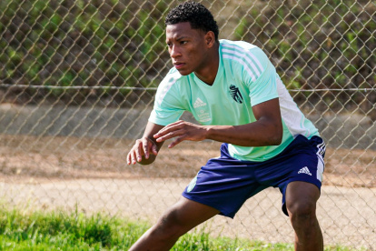 El extremo ecuatoriano, Gonzalo Plata, sería titular en el duelo de este 4 de enero de 2023 contra el Alavés