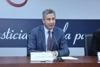 Fausto Murillo durante el anuncio de la asignación de seguridad a los jueces Anticorrupción.