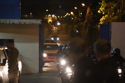 Llegada de Germán Cáceres  al centro de privación de libertad  "La Roca".