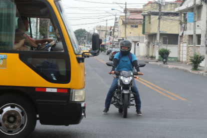 Falta de semáforo. La intersección de la calle Bogotá y Maracaibo es señalada como una de las más peligrosas