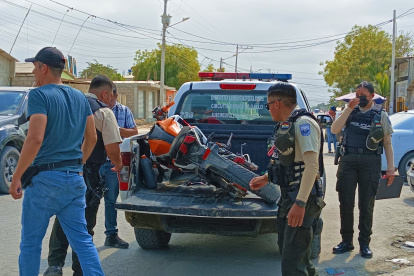 La Libertad. La moto en la que se movilizaban los asalta