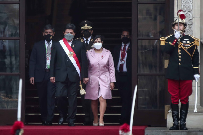 oto de archivo del expresidente del Perú, Pedro Castillo, y su esposa Lilia Paredes. EFE/Aldair Mejía