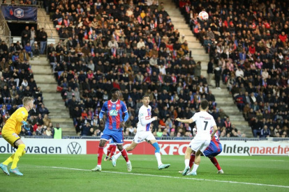 El PSG logró un difícil triunfo en la Copa de Francia.