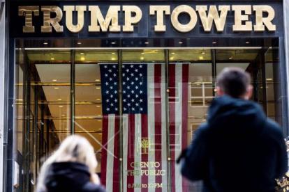 Edificio.- Una de las torres donde está la marca del expresiednte de Estados Unidos, Donald Trump.