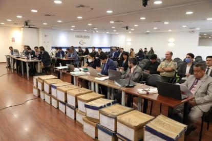 Diligencia. Entre los asistentes a la audiencia se contó el coronel Renato González, director del seguro policial