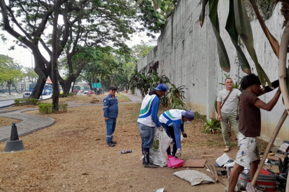 El desalojo y limpieza del sector se realizó tras una publicación de EXPRESO.