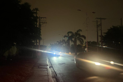Cuatro luminarias quedaron sin funcionar en este tramo de Villa Club