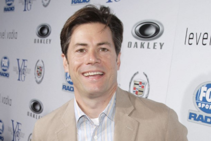 J. R. Moehringer también escribió sus propias memorias que fueron llevadas al cine. En la cinta actuó George Clooney.