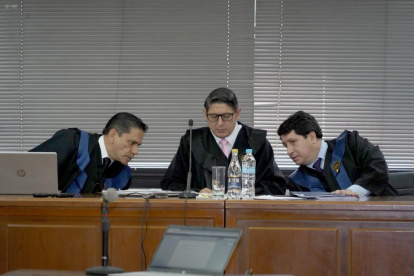 Juzgamiento. Juzgar a los procesados tomó alrededor de 50 días. Se realizaron casi ocho meses de audiencia. Inició en abril y acabó en diciembre.