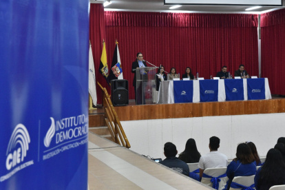 Cursos. Son más de 630 mil jóvenes habilitados para ejercer el voto.