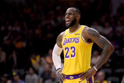 LeBron James # 23 de Los Ángeles sigue dejando su impronta en la NBA.