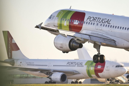 Aeropuerto.- Las naves de la aerolínea TAP.
