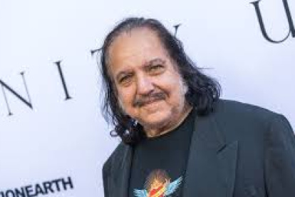 Ron Jeremy espera ser trasladado a un hospital público, pues no irá a la cárcel.