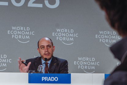 El ministro de Producción, Julio José Prado, estuvo al frente de la reunión de la nueva instancia.