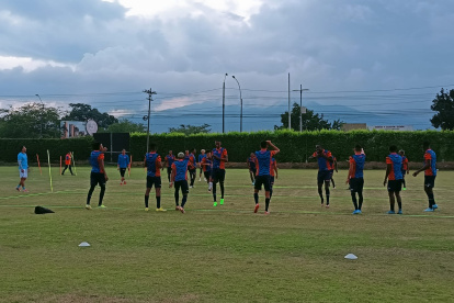 Entrenamiento de la MiniTri este 19 de enero.