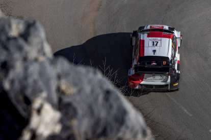 Sebastien Ogier tuvo una destacada actuación en el segundo día de competencias.