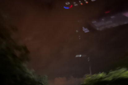 Ciudad Celesta queda con al menos 15 postes de luz sin funcionar de acuerdo a moradores.