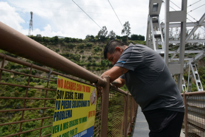 l viejo puente de El Chiche continúa siendo utilizado para perpetrar este tipo de muertes.