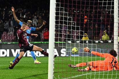 El Nápoles sueña con repetir las horas más gloriosas de su historia.