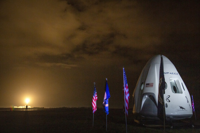 Vista de un cohete Falcon 9 de SpaceX en Cabo Cañaveral, Florida (EE.UU.).