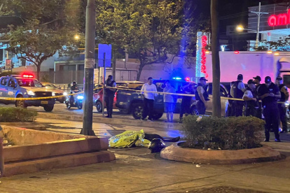 El acribillado recibió dos impactos de bala en la cabeza. La Policía Nacional manifestó que no se trataría de un robo.