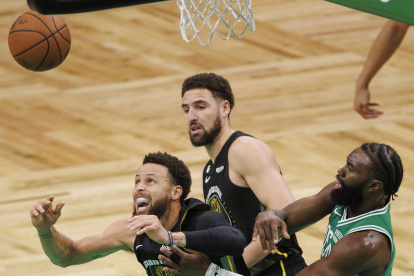 Los Celtics siguen arrolladores. En el partido anterior lograron vencer a los Warriors.
