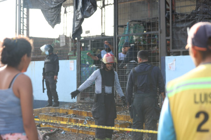 Emergencia. El ECU 911 Un incendio estructural se registró la madrugada de este 23 de enero, en el sector del Recreo 5ta Etapa, en el cantón Durán, el hecho se reportó a las 03:56