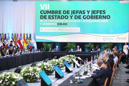 Fotografía cedida por el Ministerio de Exteriores de Argentina que muestra la inauguración de la VII Cumbre de la Celac hoy, en Buenos Aires (Argentina).