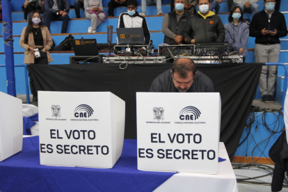 El Registro Electoral tiene a más de 13 millones de ecuatorianos llamado a vota el 5 de febrero próximo.