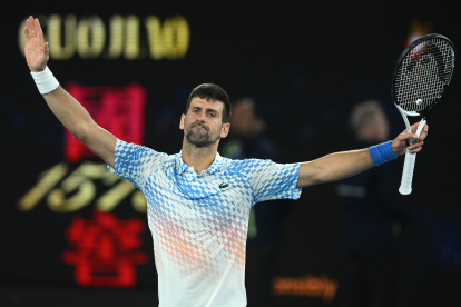 Novak Djokovic tras vencer al ruso y dar una muestra potente de buen tenis.