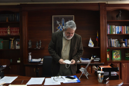 En mayo de 2022 se produjo la posesión de Luis Verdesoto como secretario Anticorrupción.