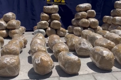 Los agentes, además de las detenciones, incautaron más de 263 kilogramos de cánnabis, dos y medio de cocaína.
