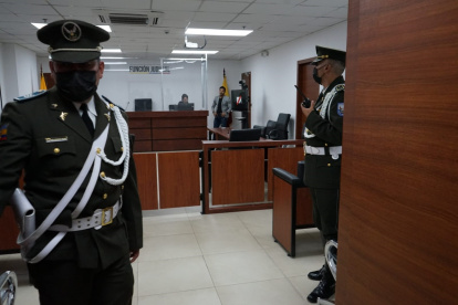 Diligencia. El exvicepresidente asistió de forma virtual a la audiencia que apunta a la unificación de penas y prelibertad.