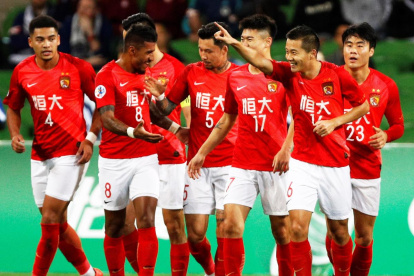 El Guangzhou FC, uno de los clubes más poderosos de China, se ve sumergido en un difícil momento económico debido a los malos manejos administrativos.