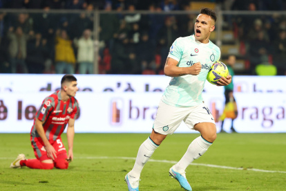 El "Toro" Martínez fue el salvador del Inter en el juego ante Cremonese.