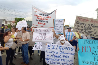 La protesta abarcó varios puntos como movilidad, seguridad e iluminación.