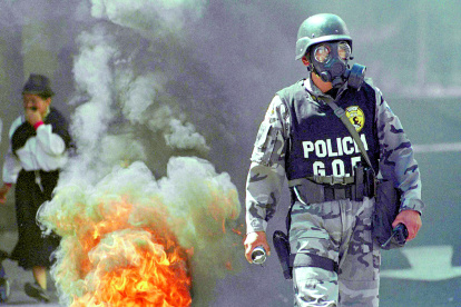 Referencial. La comisión legislativa analizó las denuncias de represión y uso excesivo de la fuerza en las marchas por el Día de la Mujer de 2022