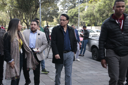 El asambleísta Fernando Villavicencio reclama la falta de una propuesta de reforma al Código de la Democracia.