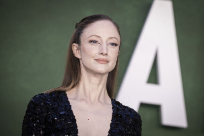 Andrea Riseborough, de acuerdo a cierto sector de la prensa extranjera, ha logrado que Hollywood cambie para siempre. Al apostar nominar a talentos cuyos trabajos no han tenido buena receptividad en las salas de cine.