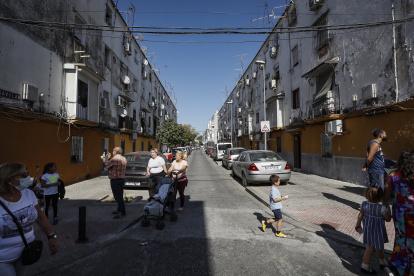 Escena. Uno de los barrios españoles.
