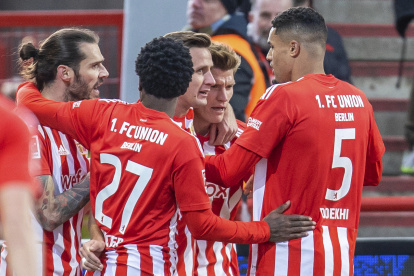 Los jugadores del Union Berlin celebran el triunfo ante el Mainz.