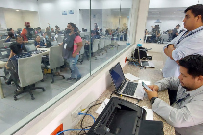 Centro de computo, de digitalización, validación y verificación de actas escrutadas en la delegación provincial del Guayas